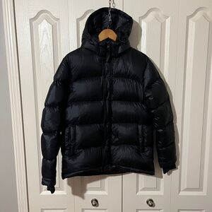Women’s Aritzia Super Puff Hi-Gloss Puffer Jacket Black Sz. S